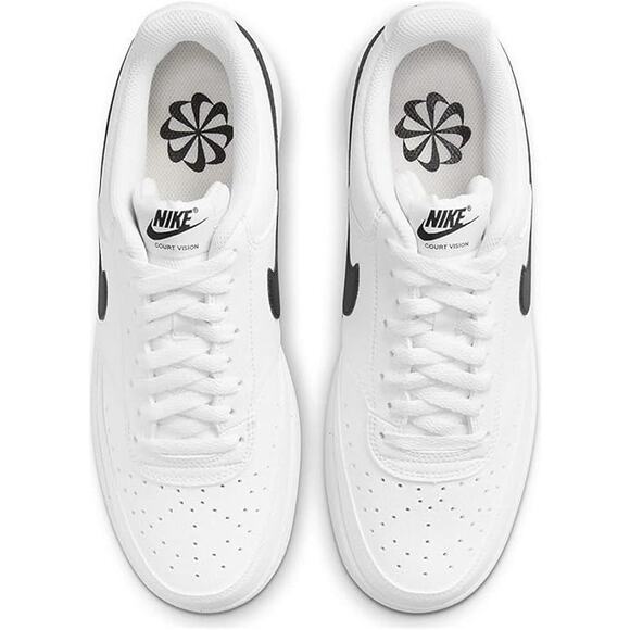 NWT Nike Men\'s Low-Top Sneakers, White/Black-Size 8